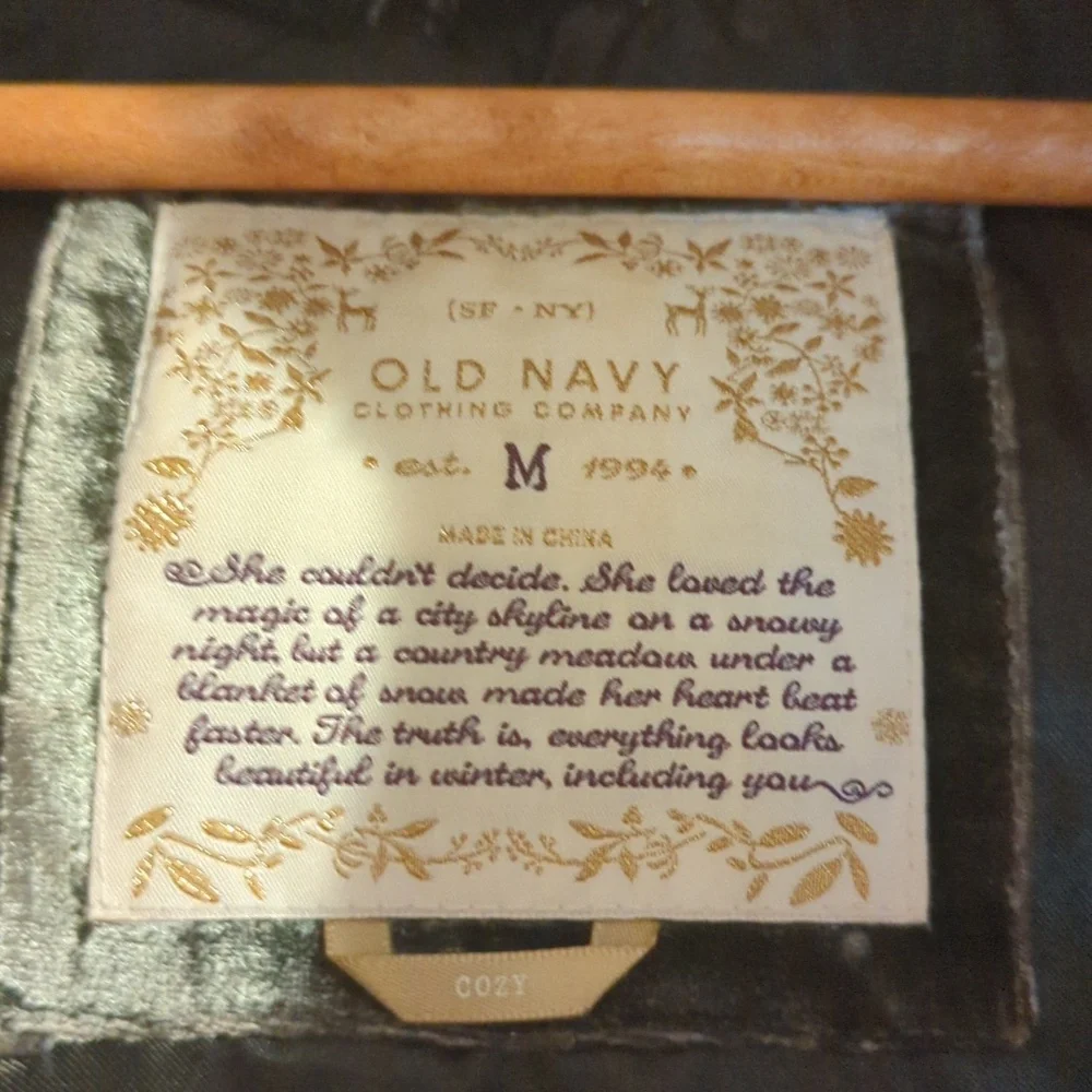 Old Navy Velour Vest with hood - Picture 3 of 8